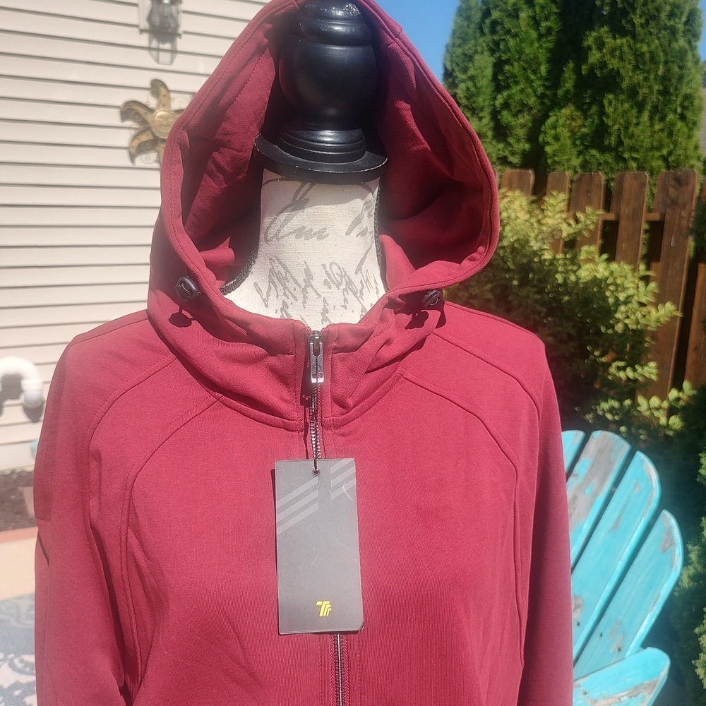 TBY Stylish Men's XXL Burgundy Zip-Up Hoodie NWT - Picture 3 of 10